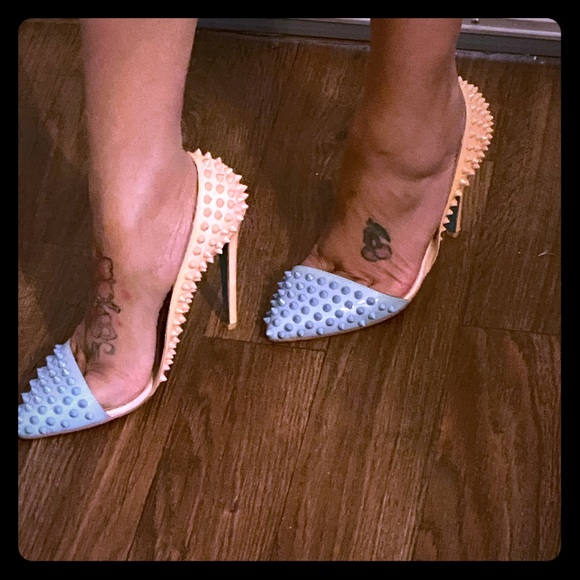 Kandee Shoes Shoes - Studded Pump with glittered sole